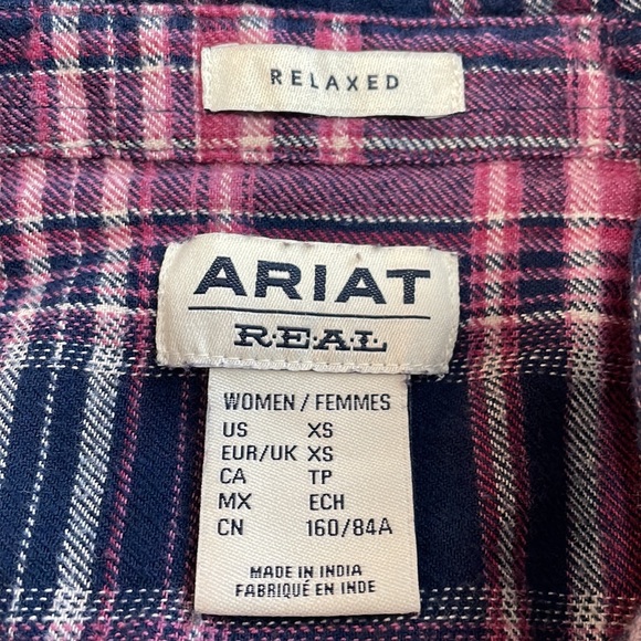 Ariat Women Size XS Pink and Blue Plaid Shirt - Picture 8 of 10